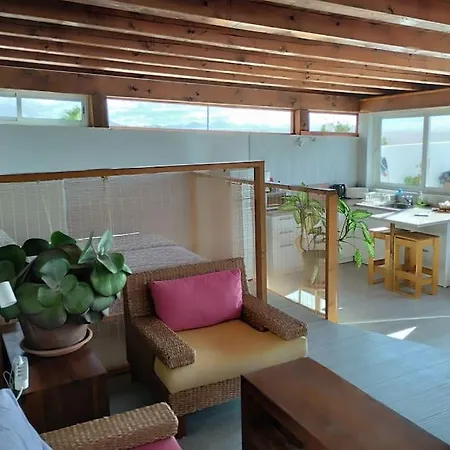 דירה 360 View To Ocean And Cliffs