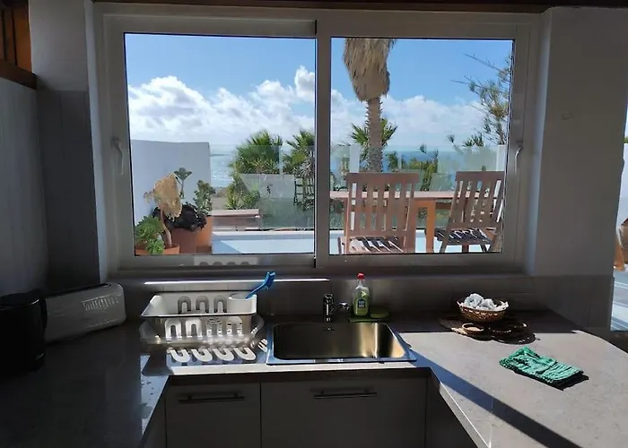 360 View To Ocean And Cliffs Daire Famara