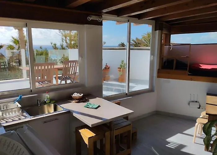 360 View To Ocean And Cliffs Daire