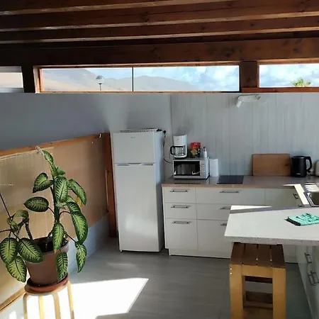 360 View To Ocean And Cliffs *